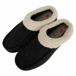 Hanes Mens Felt Clog Slipper