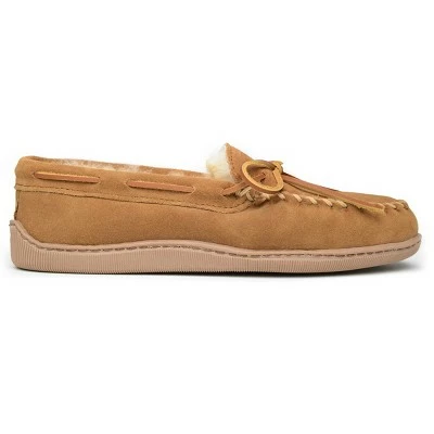 Minnetonka Men's Suede Sheepskin Hardsole Moc 4 Minnetonka Men's Suede Sheepskin Hardsole Moc - Image 2
